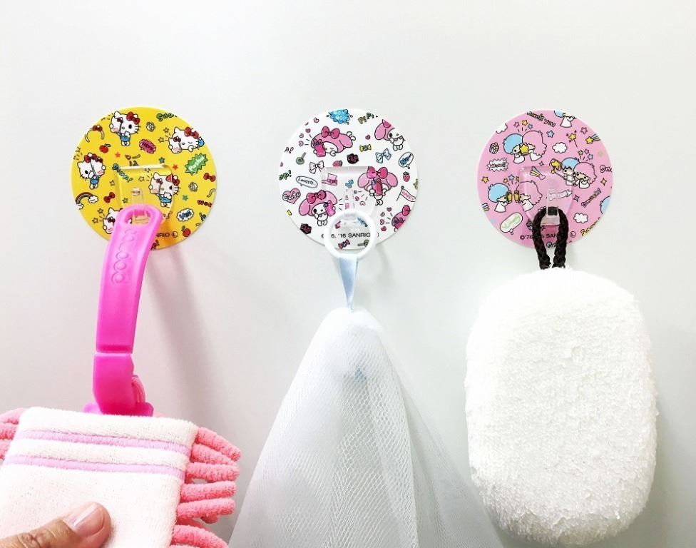  日本製  KOKUBO 小久保  Pitacco 貼型掛勾  KM-240-KT黃  / KM-243-KT紅  