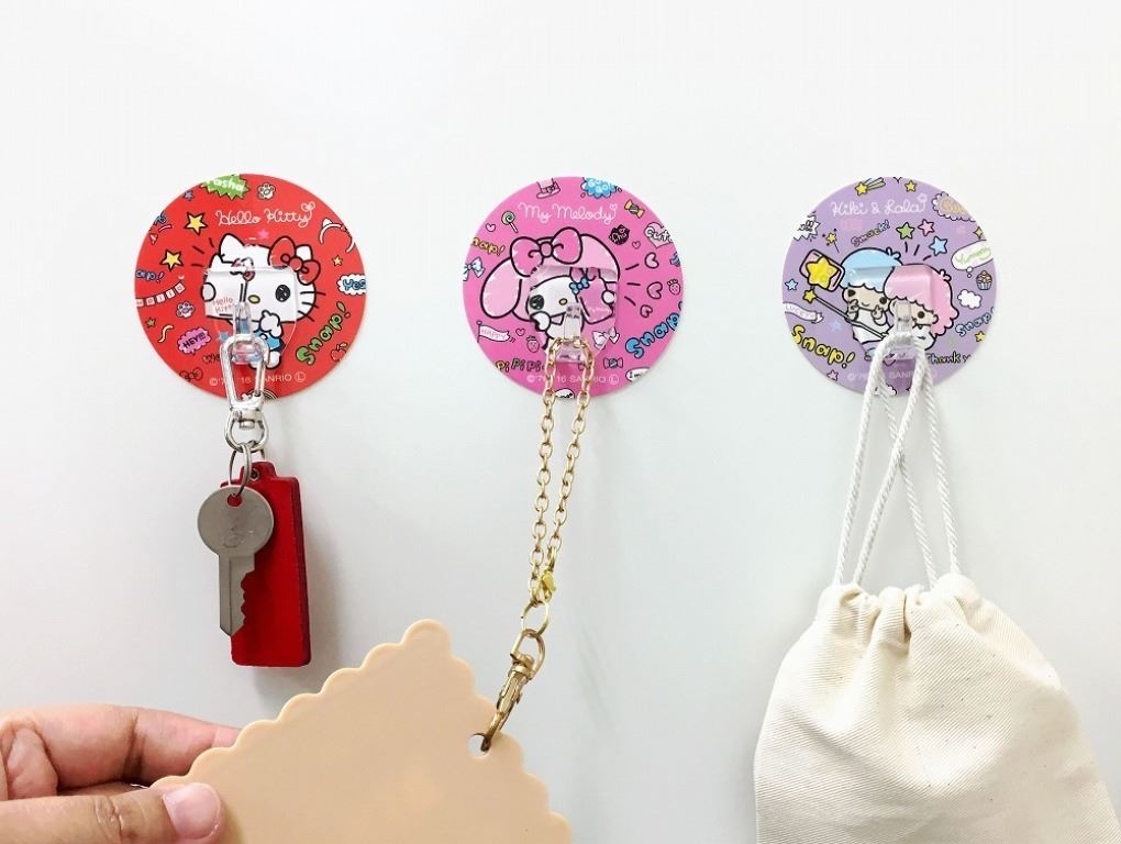  日本製  KOKUBO 小久保  Pitacco 貼型掛勾  KM-240-KT黃  / KM-243-KT紅  